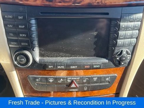 Used 2005 Mercedes-Benz E 500 4MATIC Sedan image 16