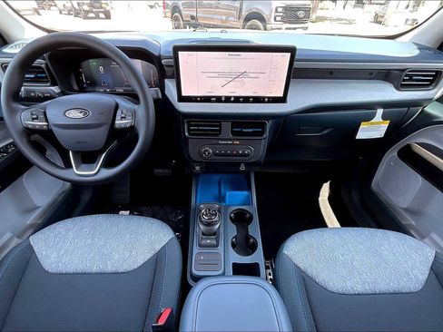 New 2025 Ford Maverick XLT image 5