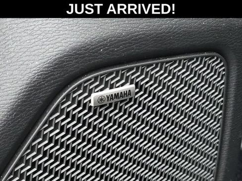 Used 2025 Mitsubishi Outlander SE FWD image 13