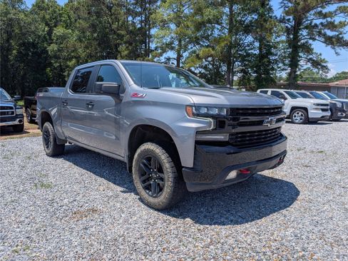 Used 2021 Chevrolet Silverado 1500 LT Trail Boss w/ Bed Protection Package AWD/4WD image 9