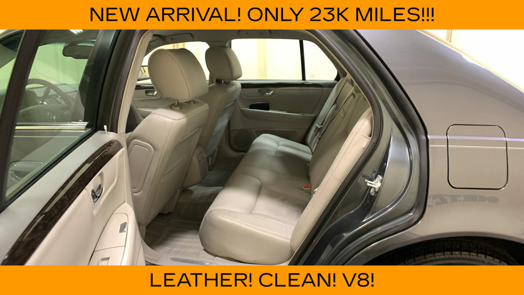 Used 2011 Cadillac DTS FWD image 22