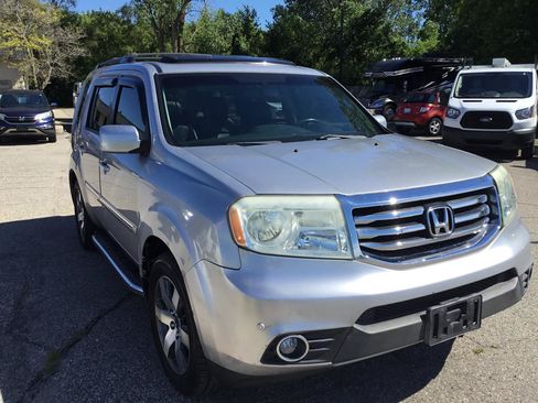 Used 2013 Honda Pilot Touring image 4