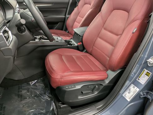 Used 2023 MAZDA CX-5 Carbon Edition image 11