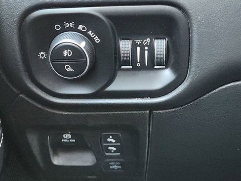 Used 2022 RAM 1500 Limited image 20