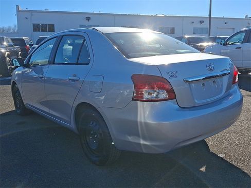 Used 2009 Toyota Yaris image 4