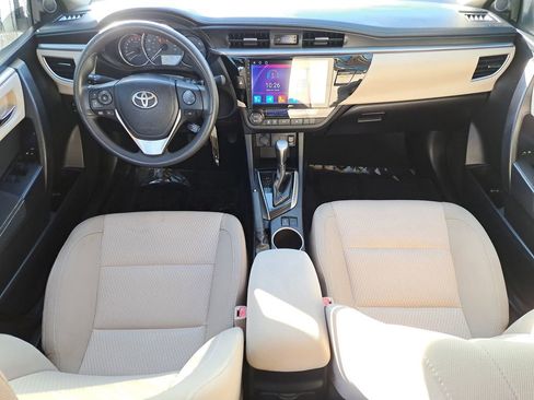 Used 2014 Toyota Corolla LE image 9