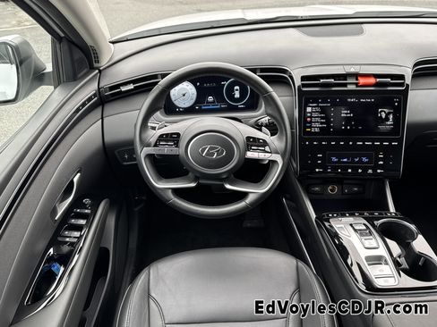 Used 2023 Hyundai Tucson Limited w/ Winter Package image 29