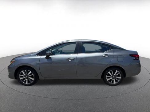 Used 2025 Nissan Versa SV FWD image 9