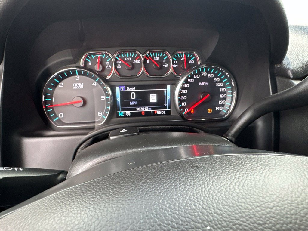 Used 2020 Chevrolet Suburban Premier AWD/4WD image 18