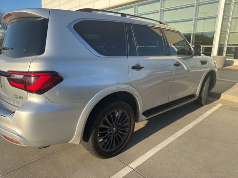 Certified 2022 INFINITI QX80 Sensory w/ Cargo Package image 6