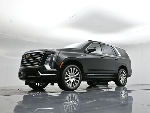 Used 2026 Cadillac Escalade Platinum Luxury image 49