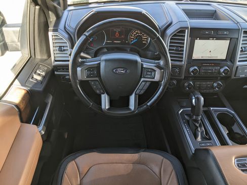 Used 2016 Ford F150 Limited w/ Trailer Tow Package image 11