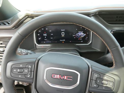 New 2026 GMC Sierra 2500 AT4 w/ AT4 Premium Plus Package AWD/4WD image 33