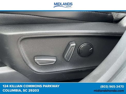 Used 2023 Ford Escape ST-Line w/ Cold Weather Package FWD image 16