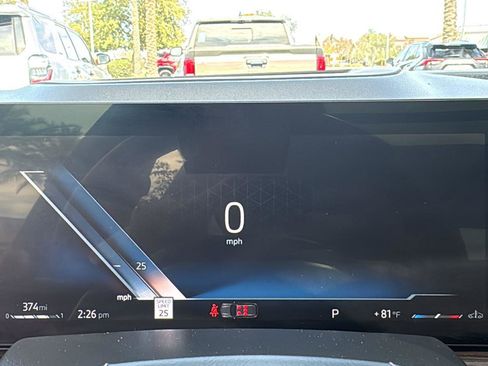 Used 2025 BMW X5 xDrive40i w/ Premium Package image 13