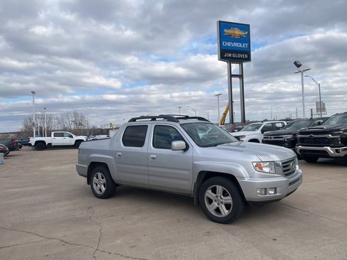 Used 2014 Honda Ridgeline RTL image 6