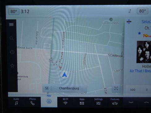 Used 2023 Ford F150 Lariat w/ Trailer Tow Package image 19