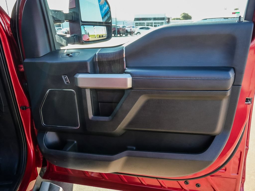 Used 2020 Ford F250 Lariat w/ Lariat Ultimate Package AWD/4WD image 18