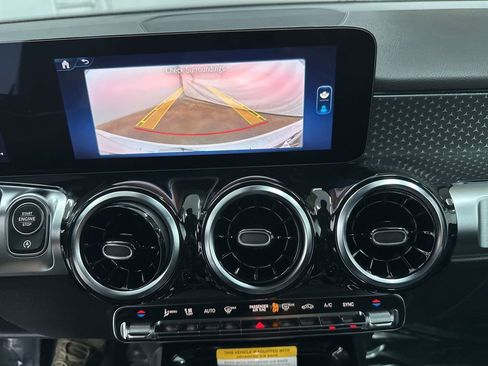 New 2026 Mercedes-Benz GLB 250 image 15