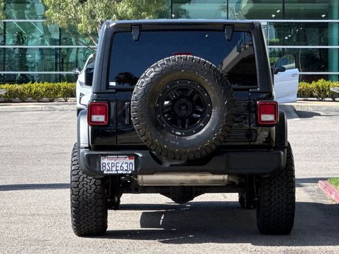 Used 2021 Jeep Wrangler Unlimited Sport AWD/4WD image 5