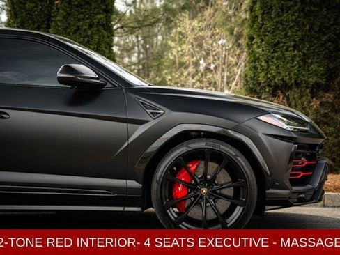 Used 2020 Lamborghini Urus AWD/4WD image 11