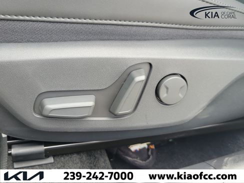New 2026 Kia Niro EX w/ EX Premium Package FWD image 22