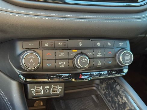 Used 2024 Dodge Durango SRT image 32