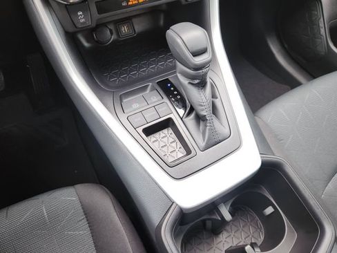 Certified 2025 Toyota RAV4 XLE w/ Convenience Package FWD image 19