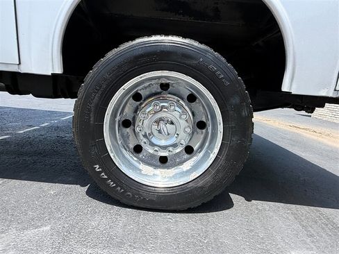 Used 2014 Ford F450 XLT AWD/4WD image 23