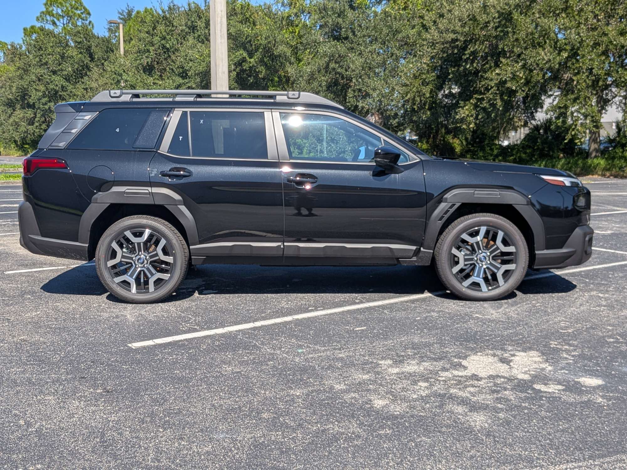 New 2026 Subaru Outback Touring XT AWD/4WD image 2