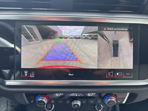 Used 2025 Audi Q3 2.0T Premium Plus w/ Premium Plus Package image 25