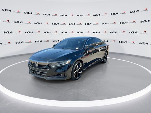 Used 2021 Honda Accord Sport image 4