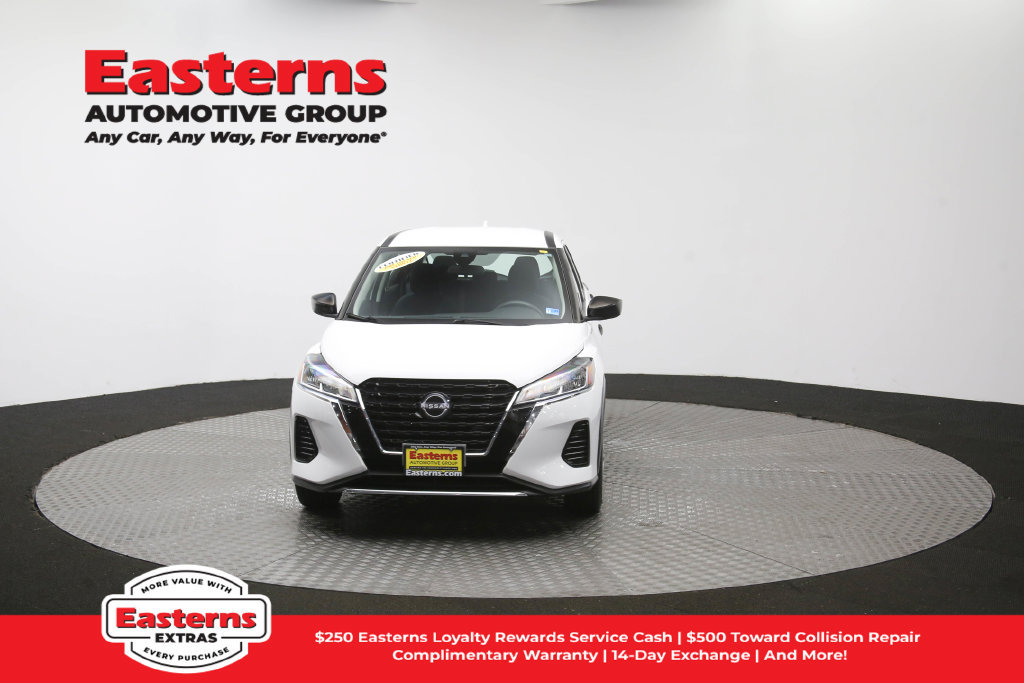 Used 2022 Nissan Kicks S FWD image 52