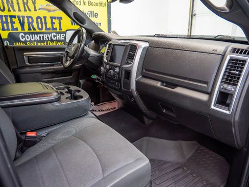 Used 2021 RAM 1500 Classic Warlock image 16