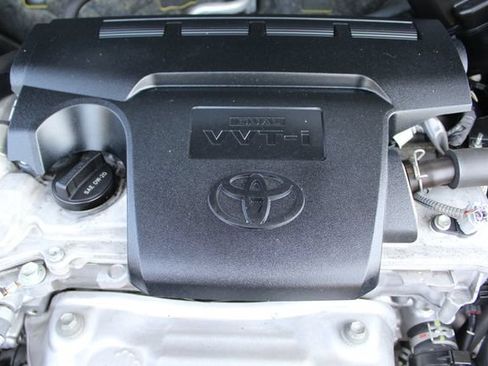 Used 2017 Toyota RAV4 XLE w/ Carpet Mat Package FWD image 15