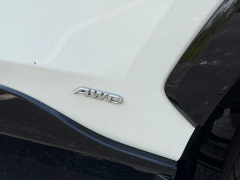 Used 2019 Toyota RAV4 XSE w/ Carpet Mat Package AWD/4WD image 30
