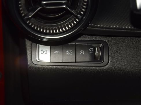Used 2025 Chevrolet Equinox LT w/ Convenience Package II AWD/4WD image 34