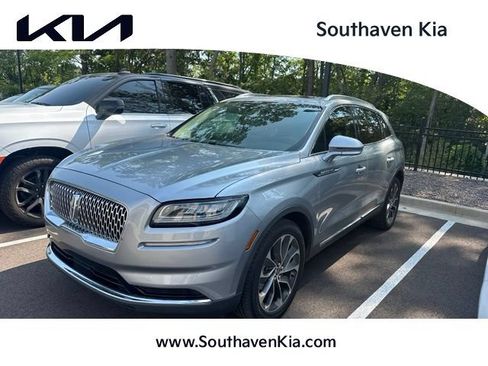 Used 2023 Lincoln Nautilus Reserve w/ Luxury Package FWD image 1