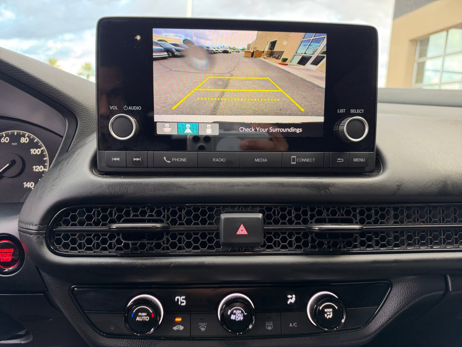 Used 2024 Honda HR-V LX image 29