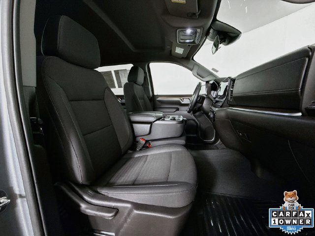 Used 2024 Chevrolet Silverado 1500 LT AWD/4WD image 29