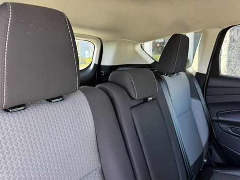 Used 2018 Ford Escape SE w/ Ford Safe & Smart Package image 13