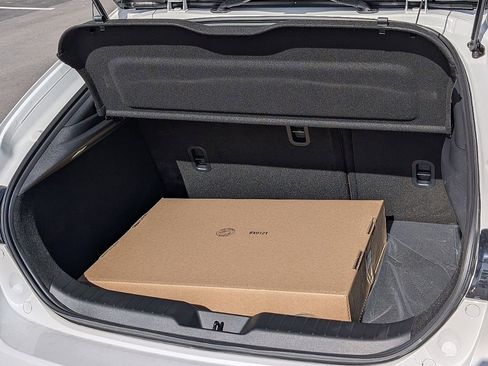 New 2026 MAZDA MAZDA3 Hatchback w/Premium Plus Pkg image 14