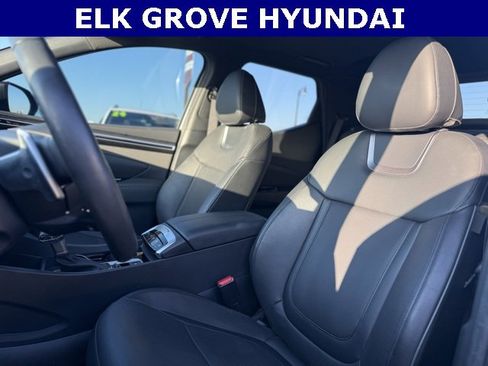 Certified 2022 Hyundai Santa Cruz Limited image 17