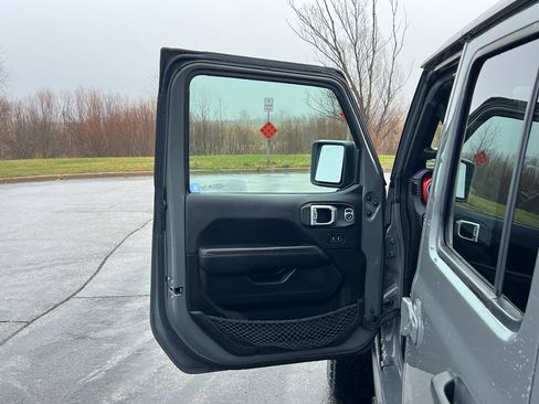 Used 2020 Jeep Wrangler Unlimited Rubicon image 13