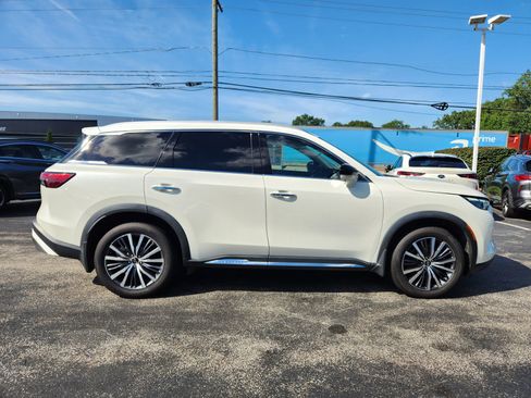 Certified 2023 INFINITI QX60 Sensory w/ Cargo Package AWD/4WD image 6