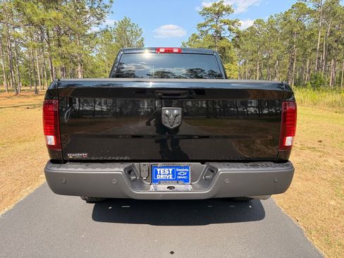 Used 2024 RAM 1500 Warlock RWD image 4