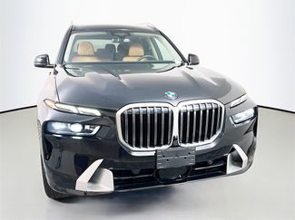 Used 2023 BMW X7 xDrive40i w/ Premium Package video 2