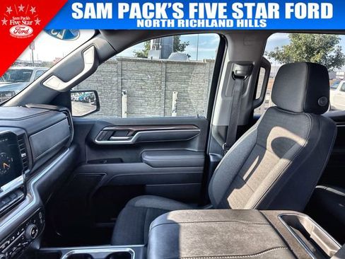 Used 2025 Chevrolet Silverado 1500 RST w/ Z71 Off-Road Package AWD/4WD image 13