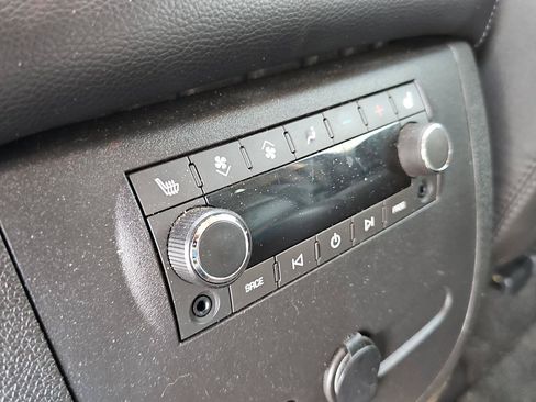 Used 2014 GMC Yukon XL Denali AWD/4WD image 20
