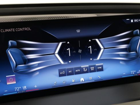 Used 2024 BMW iX xDrive50 w/ Sport Package image 55